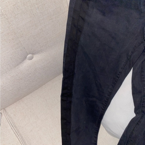 Jeans! - Picture 2 of 2